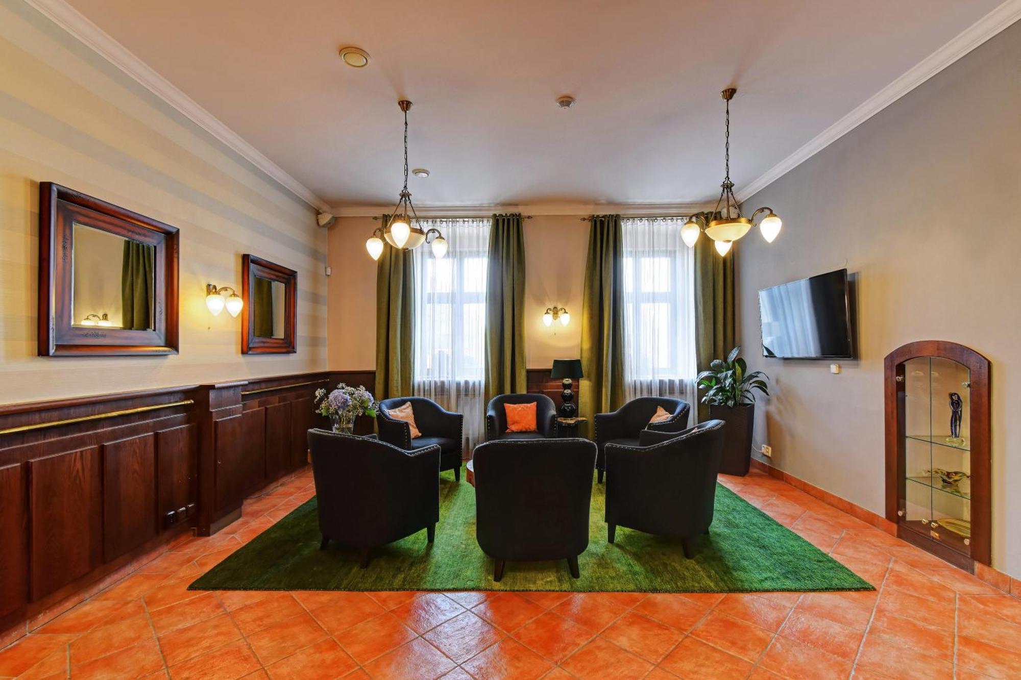Alexander Hotel Stříbro Екстериор снимка