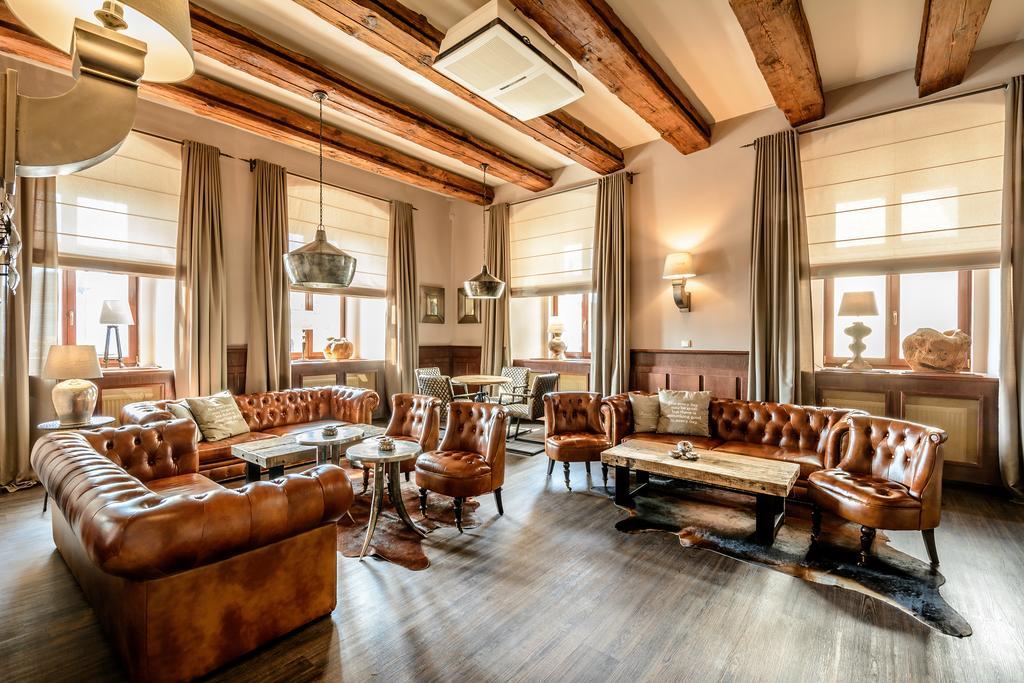 Alexander Hotel Stříbro Екстериор снимка